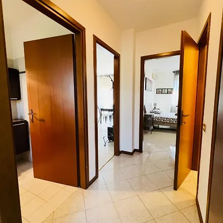 Very Big And Modern Flats With Terra E In Navigli * ミラノ