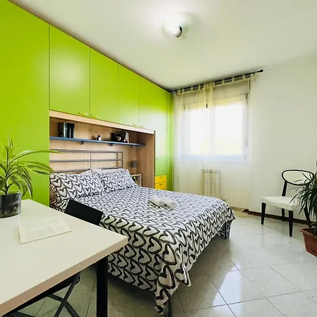 Very Big And Modern Flats With Terra E In Navigli * ミラノ